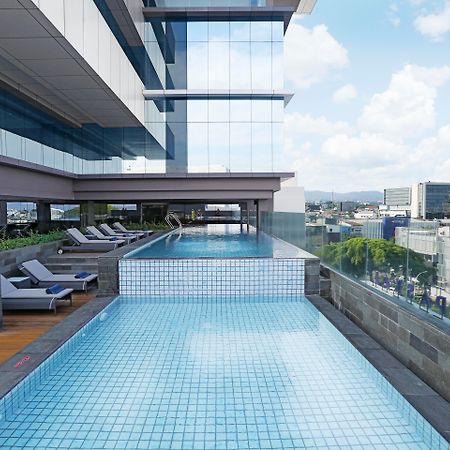 Yello Hotel Paskal בנדונג מראה חיצוני תמונה