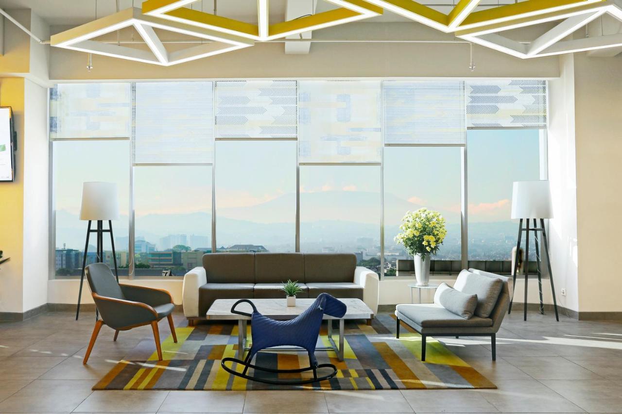 Yello Hotel Paskal בנדונג מראה חיצוני תמונה